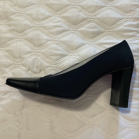 Lovely vintage Italian Maraolo black pumps size 36 1/2 (7 1/2) - Picture 3 of 12